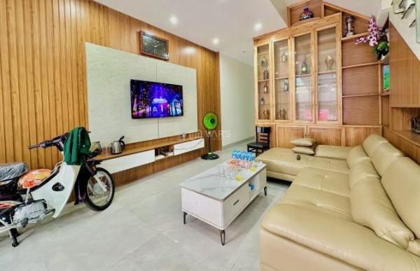 Cần bán Nhà mặt phố 142m²