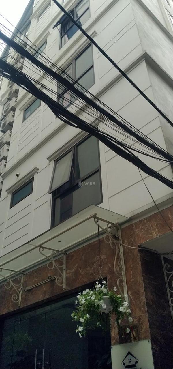 Bán Nhà mặt phố 39m²