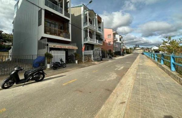 Đất KQH 🌊 Phạm Hồng Thái - P10 Đà Lạt . Gía 10 tỷ 5 . Gần quảng trường Đà Lạt