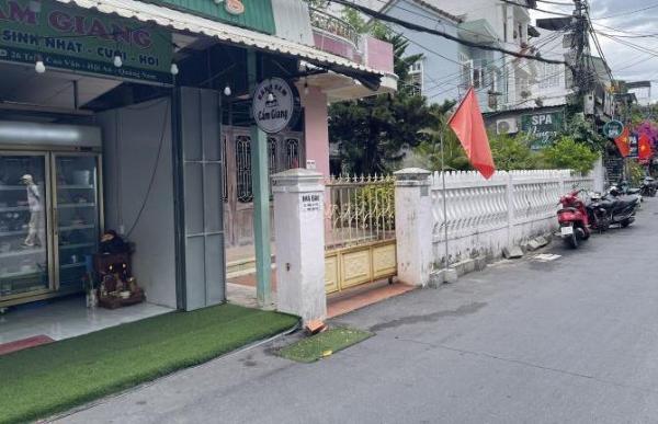 Cần bán Nhà mặt phố 264m²