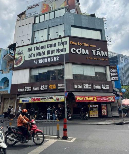 Chủ cho thuê Nhà mặt phố 120m²