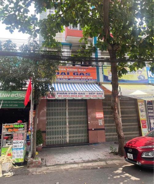Cần bán Nhà trong hẻm 71m²