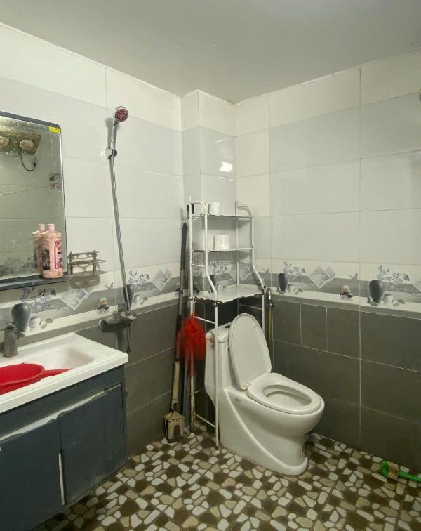 Chính chủ cần cho thuê nhà nguyên căn tầng 1 tại số 🏢 85 thành phố giao lưu