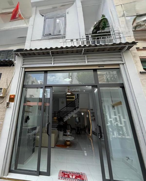 Nhà nguyễn 🏘️ phúc chu , 2 mặt hẻm , hẻm xe hơi