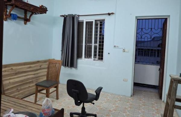 Cho thuê TT Cục đo lường chất lượng Cổ 🏢 Nhuế - 2N, 1VS, 55m, giá 5tr/th