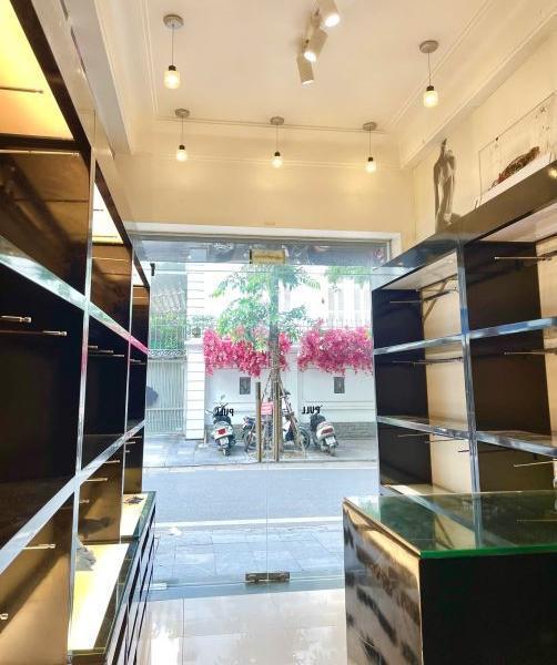 CHO THUÊ NHÀ MẶT PHỐ 🏦 NGUYÊN CĂN PHỐ THỢ NHUỘM – HOÀN KIẾM – GIÁ 15 TRIỆU/THÁNG