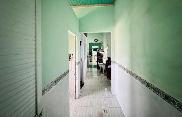 Bán Gấp Nhà Phường LaGi Gần Biển 5x60 Nguyễn Chí Thanh Rẻ Hơn Thị 💥 Trường 60%