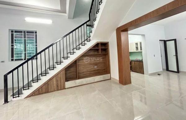 🏡 B. A. N NHÀ 2 TẦNG – PHƯỜNG LAM SƠN, Gàn Chợ Vườn Hoa chỉ 2 🏤 tỷ 8