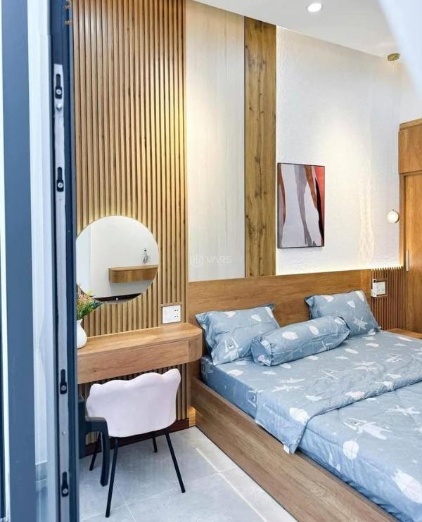 Bán Nhà mặt phố 75m²