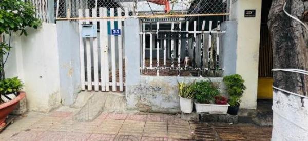 Bán đất tặng nhà mặt tiền 🏬 Trương Hán Siêu Phường Phước Long, Nha Trang. 101m2 giá 6,2 ty