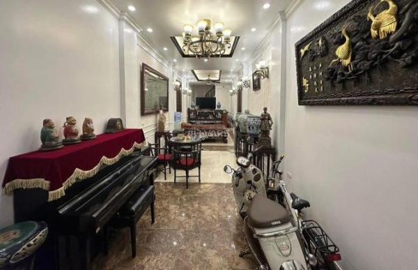 Cần bán Nhà mặt phố 43m²