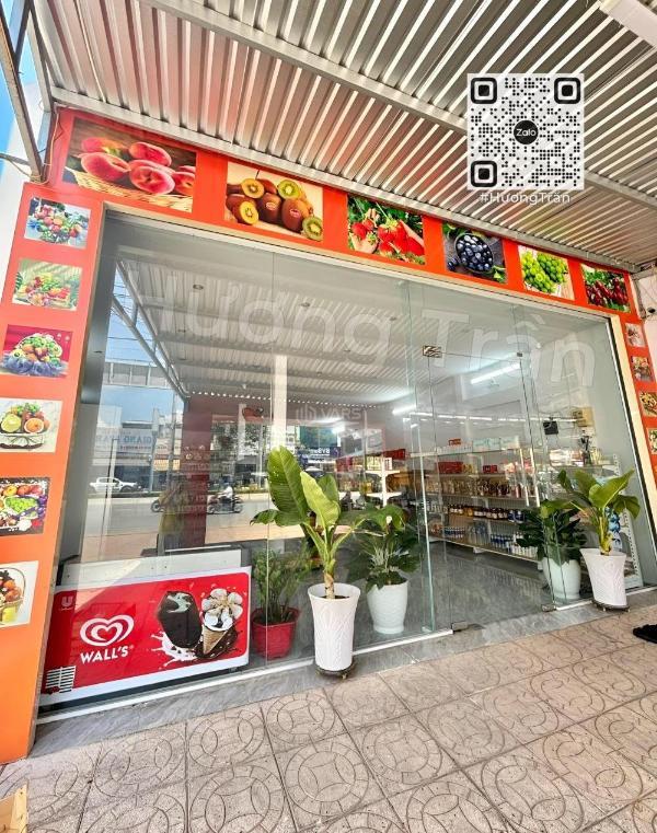 Chủ cho thuê Nhà mặt phố 240m²