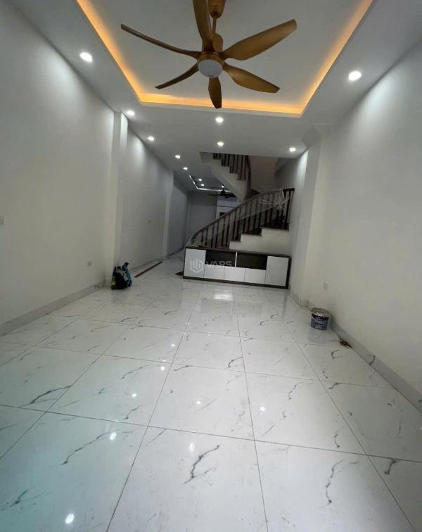 Bán nhà cuối bà triệu -hà trì 42/45m2 5 tầng ,full đồ,giá 7,5 tỷ có thương 🏦 lượng