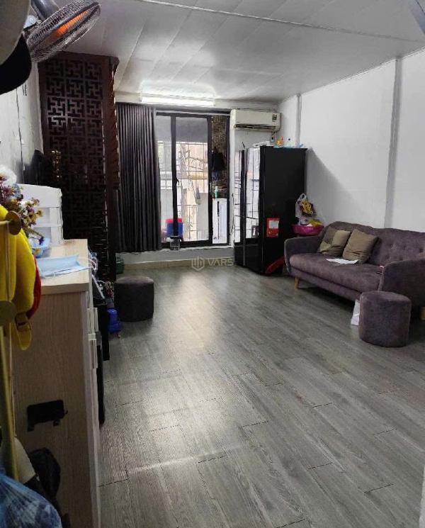 Bán nhà tt hai bà trưng 3 tầng, nhỉnh 🏡 2 tỷ