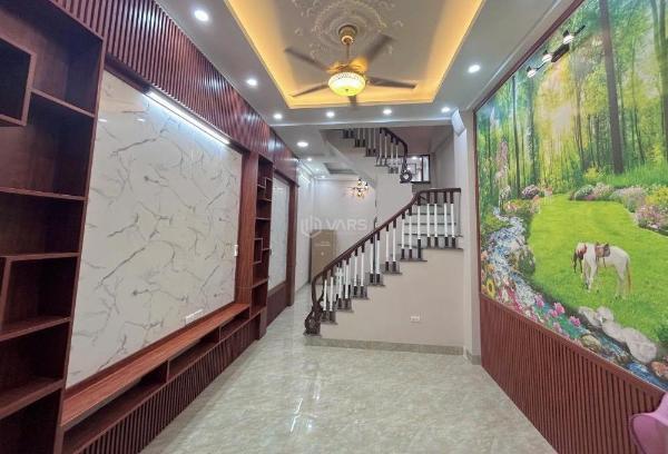 Khương trung thanh 🏤 xuân -chỉ 8 tỷ nhỉnh mặt ngõ 3 gác -4 tầng mới ở ngay dt 40m2