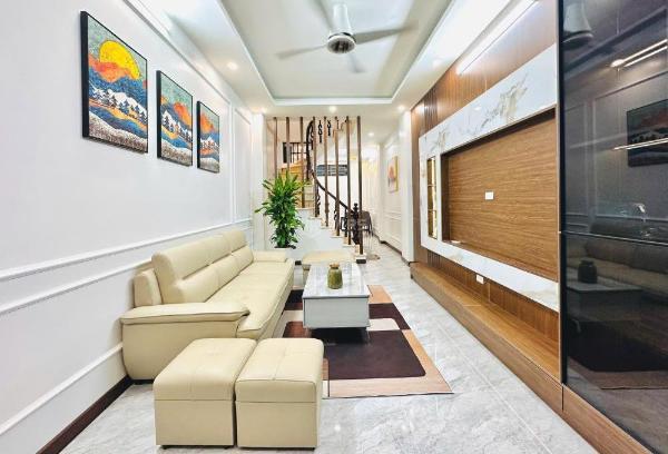 Văn 🏠 phú hà đông (35m-5t) - full nt nhà đẹp ở ngay oto đỗ - giá 9 tỷ(tl)