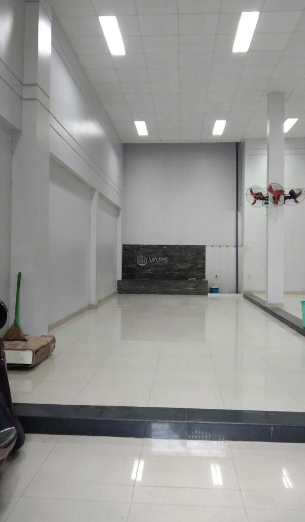 Cho thuê nhà nguyên căn - lê văn quới - 128m2 - giá 🏢 20tr