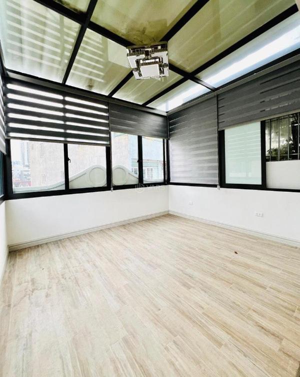 Khúc thừa 👍 dụ 48.8m² 7 tầng thang máy gara ô tô kinh doanh 19.5 tỷ