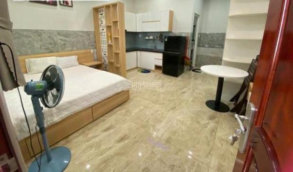 Cho thuê căn hộ đầy 💥 đủ nội thất ngay đường Phan Trung 5tr gần Vincom