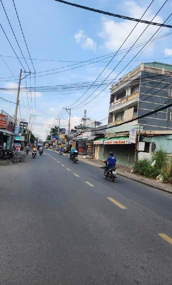 Bán Nhà trong hẻm 100m²