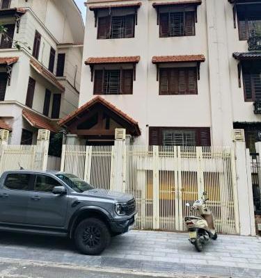 Cần cho thuê Nhà trong hẻm 130m²