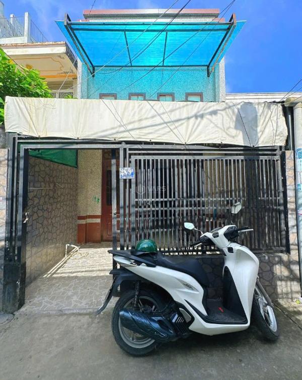 Bán Nhà trong hẻm 70m²
