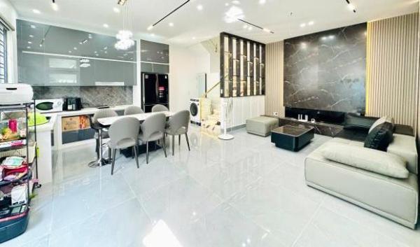 Bán Nhà trong hẻm 51m²