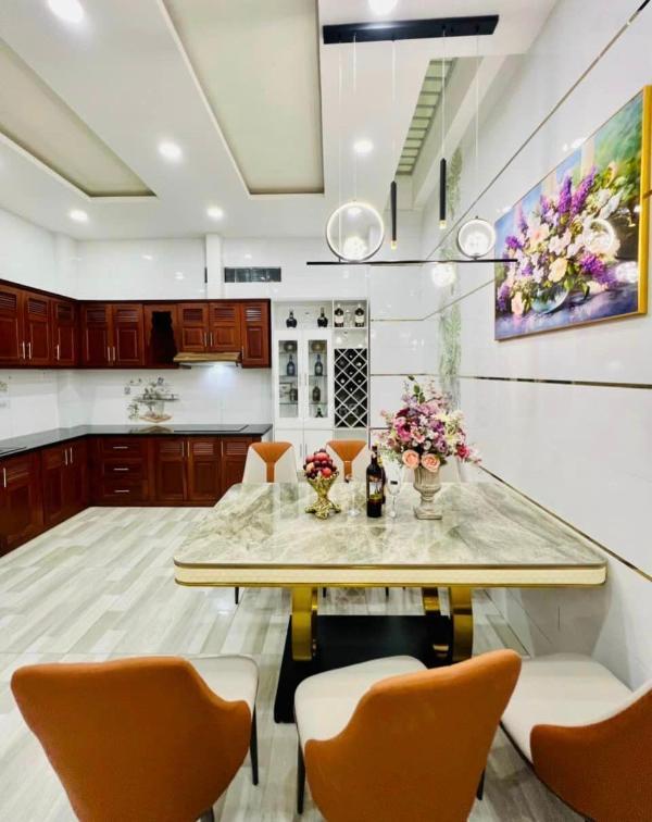 Bán nhà 2 tầng hxh đường phan huy ích, dt 50m2 , giá 4 🏡 tỷ 8 thương lượng