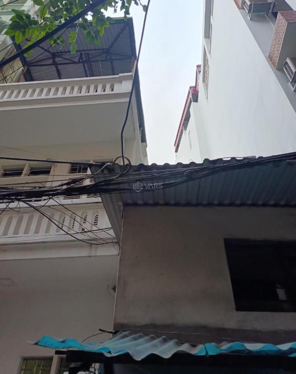 Cần bán Nhà trong hẻm 60m²