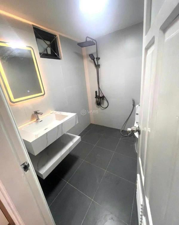 Bán tòa văn phòng phố thái hà 🏚️ đống đa 56m2 7 tầng mt 5.25m