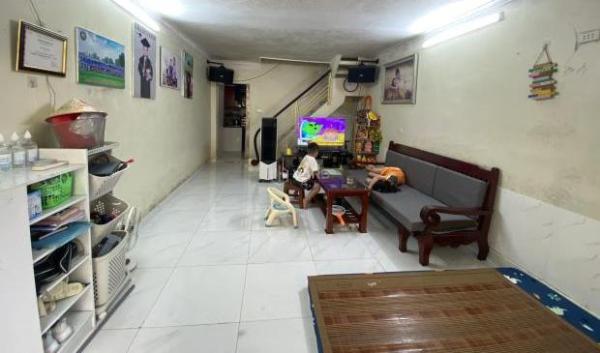 Bán nhà 2 tầng ngõ ô tô tránh nhau Phường Ngọc Trạo, Trung tâm Tp. 🏠 Thanh Hoá giá 1.45 tỷ
