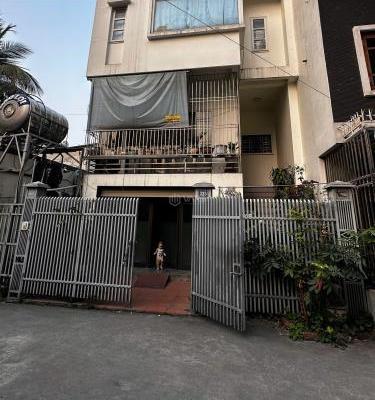 Bán nhà riêng ngõ Cao Thắng, Hạ 🏣 Long. DT: 128.6m2 - MT: 2 ô tô tránh nhau