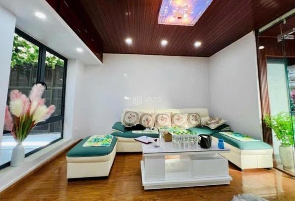 Bán gấp mặt phố đê la thành nhỏ 71m2 x 🏘️ 3t - lô góc 3 thoáng - kinh doanh đỉnh