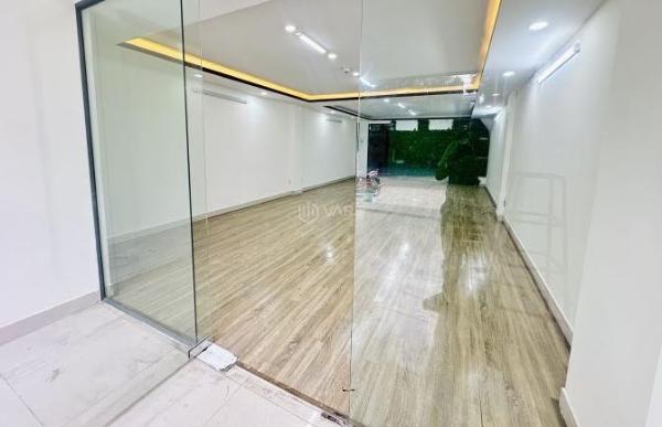 Cần cho thuê Văn phòng, toà nhà văn phòng 100m²