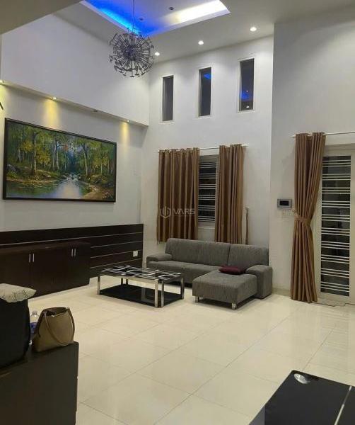 Cho Thuê Biệt Thự Khu Cao Lỗ - 8m 🏚️ x 20m - 160m.2 - 1 Hầm 3 Lầu - 4PN - F4 Q8