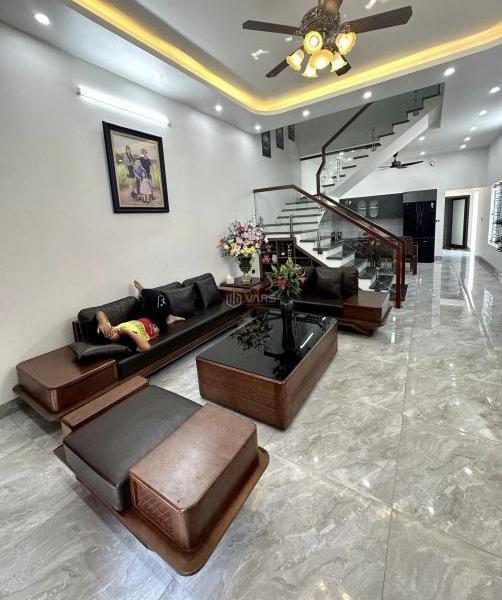 Cho thuê nguyên căn 5 👍 tầng phố Cổ Linh, Long Biên, Hà Nội - 20tr/tháng
