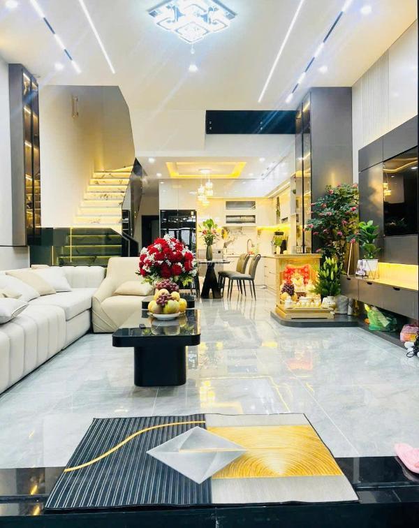 Bán nhà đẹp mặt 👍 tiền cồn dầu 23 - ngay 600 lô chuẩn bị mở bán của sun group