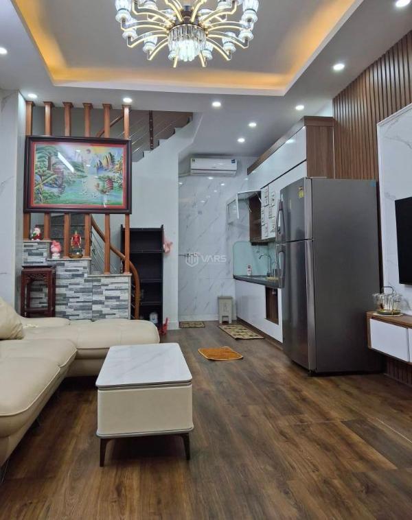Siêu phẩm nhà trung văn - 👍 4 tầng mới full nội thất dt rộng 40m2 - mặt phố oto đỗ