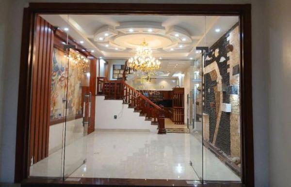 Cần bán Nhà mặt phố 100m²