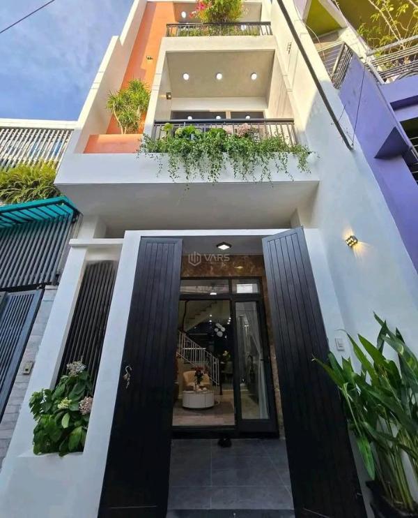 🏡 bán 🏢 nhà trung tâm tp. tân an giá chỉ 2 tỷ 4