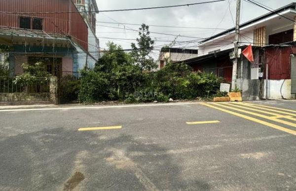 BÁN 278M2 🏦 ĐẤT _ TÂN TIẾN _ VĂN GIANG _ HƯNG YÊN _ GIÁ 40TR M2_ ĐƯỜNG 15M