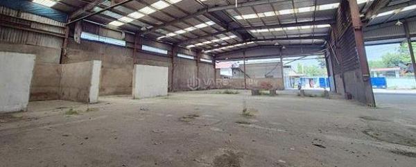 Chủ cần bán Nhà xưởng, nhà kho 2700m²