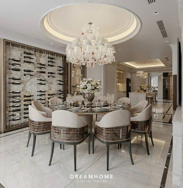 Phố hoàng quốc việt- lô góc -thang 🏠 máy ngõ ô tô tránh- mặt tiền 9 m mới .