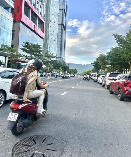BÁN SIÊU PHẨM LÔ GÓC VÕ NGUYÊN GIÁP 240M2 🏘️ NGANG 14 CHỈ 75 TỶ