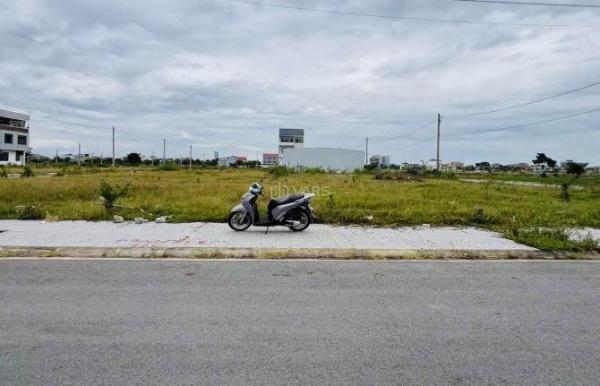 🔥🔥 Bán đất biệt thự KQH Hói Sen 228m2 ( 🌊 ngang 12m) hướng Đông Nam