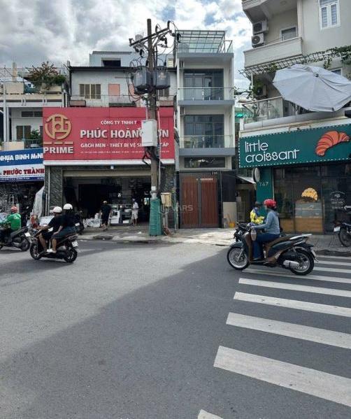 Cần bán Nhà mặt phố 56m²