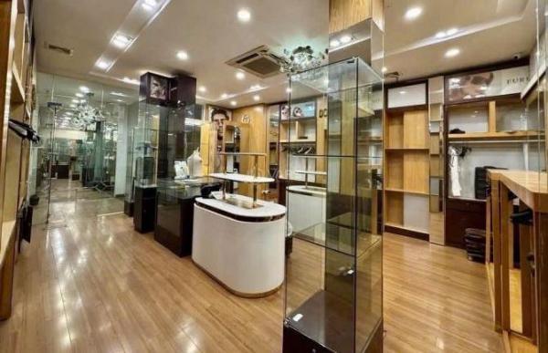 Cần bán Nhà mặt phố 50m²