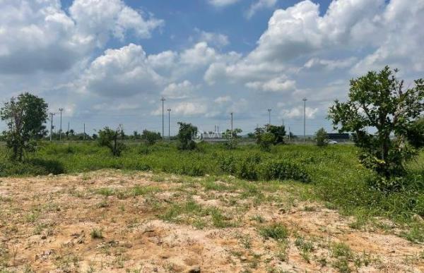 Bán đất 🏚️ mặt tiền đường nhựa rộng 37m giá 1tr1/m2