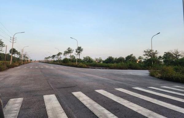 Bán lô dự án dũng 🌊 liệt yên phong dt 100m mt 5m giá 3.3 tỷ