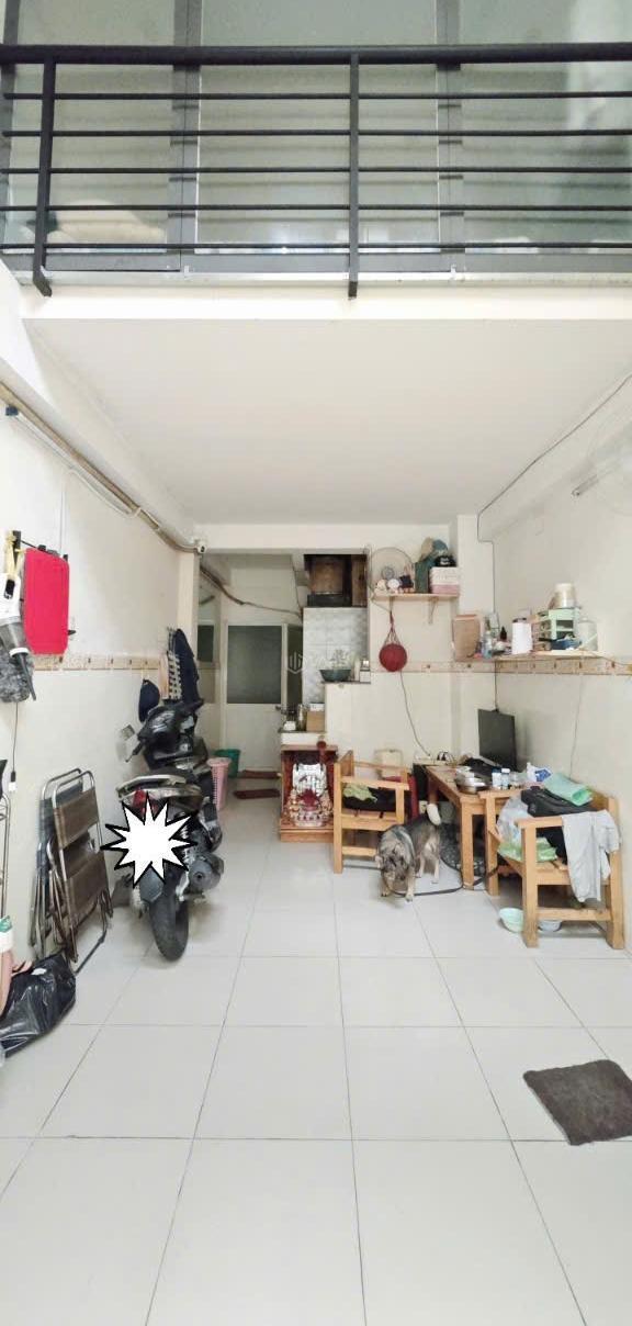 Bán Nhà trong hẻm 30m²
